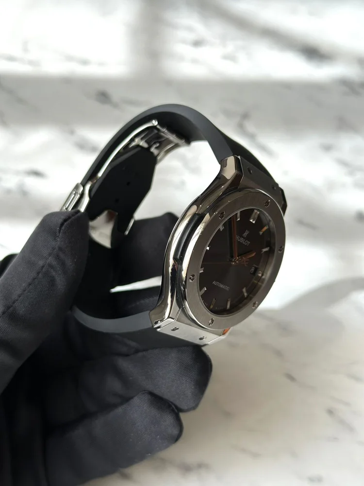 Hublot Classic Fusion Racing Grey 511.NX.7071.LR 2017